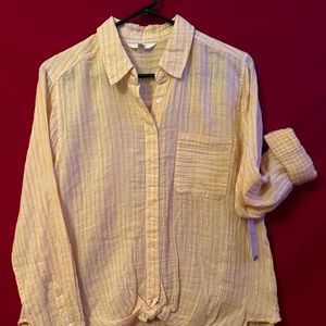 NWT Ladies bottom front stripe top